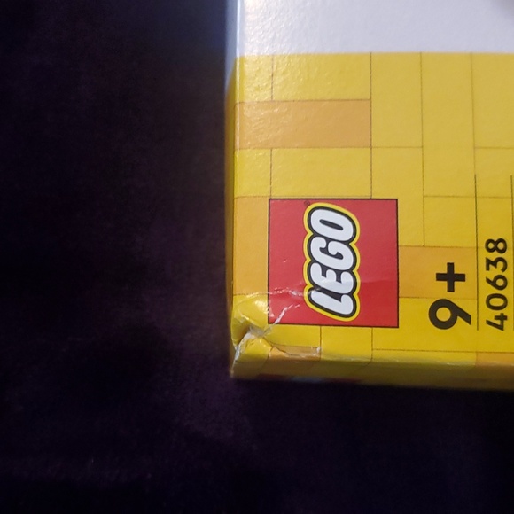 Lego Heart Ornament 40638 - Picture 8 of 8